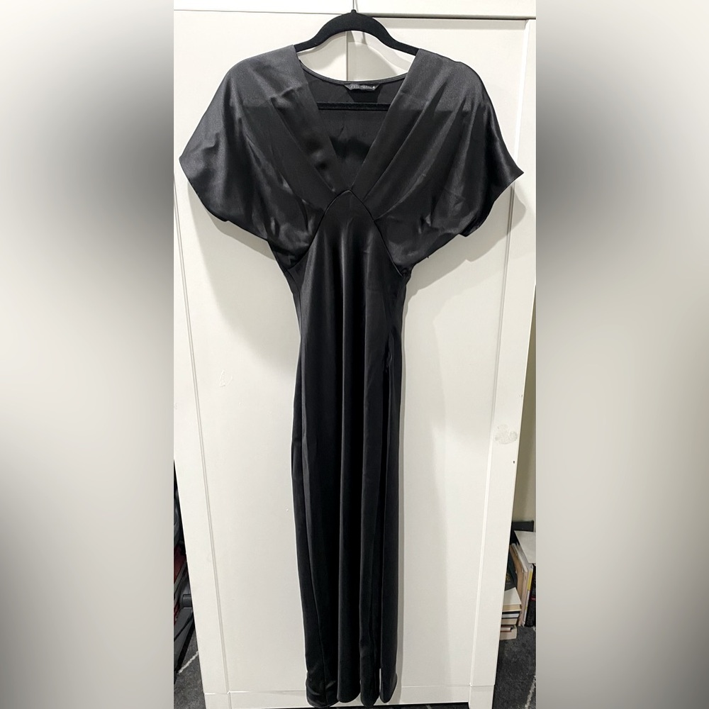 ZARA Black Satin Dress – XS